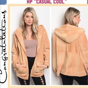 Teddy Bear PlushJacket With Hoodie And Pockets Very Soft Size Large NEW